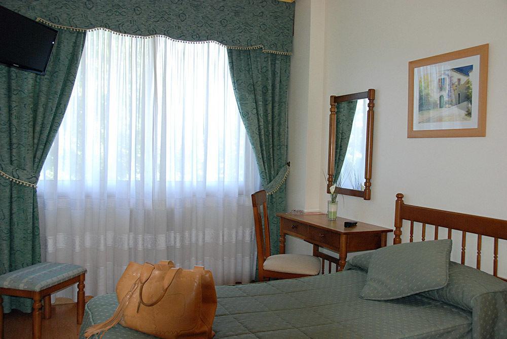 Hotel America แฟร์โรล ภายนอก รูปภาพ